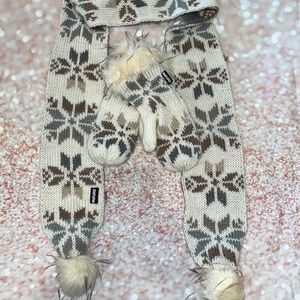 Muk Luks winter scarf and mittens 3 piece set